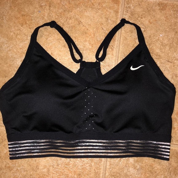 nike sports bra - Picture 1 of 2